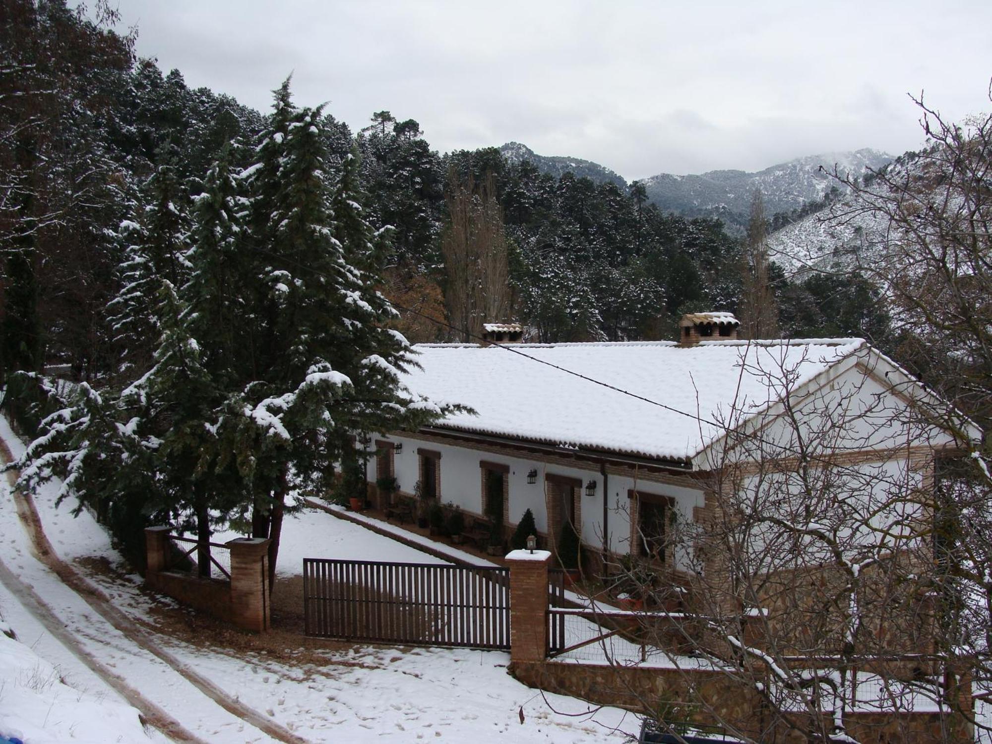 Alojamientos Rurales Navahondona Arroyo Frio Exteriér fotografie